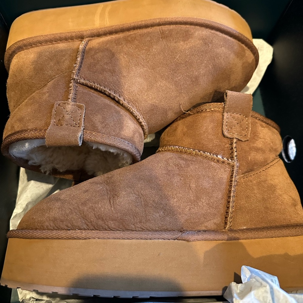 Emu Sheepskin Boots